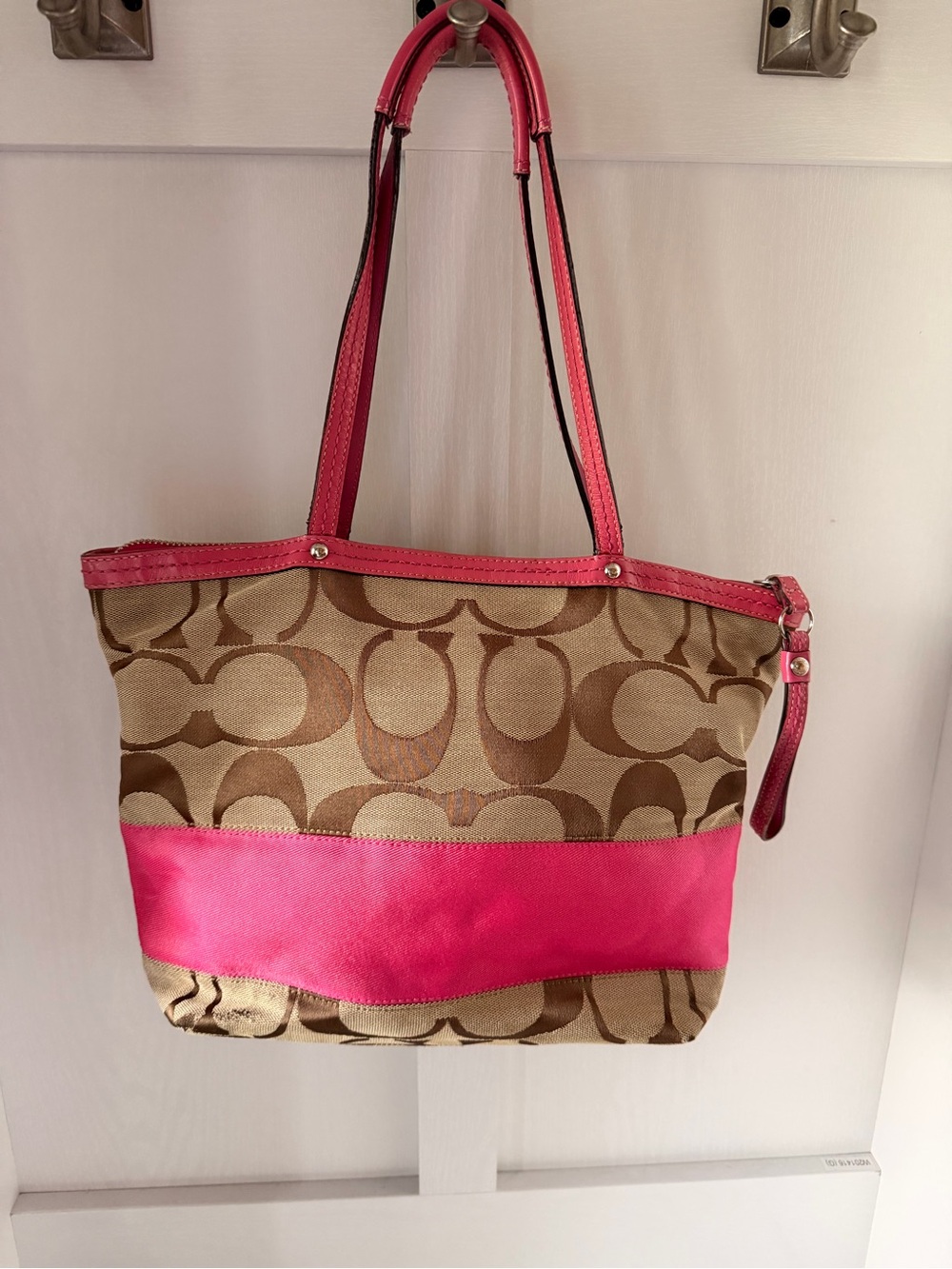 Coach Signature Stripe Tote Bag (Style Number
F13548).